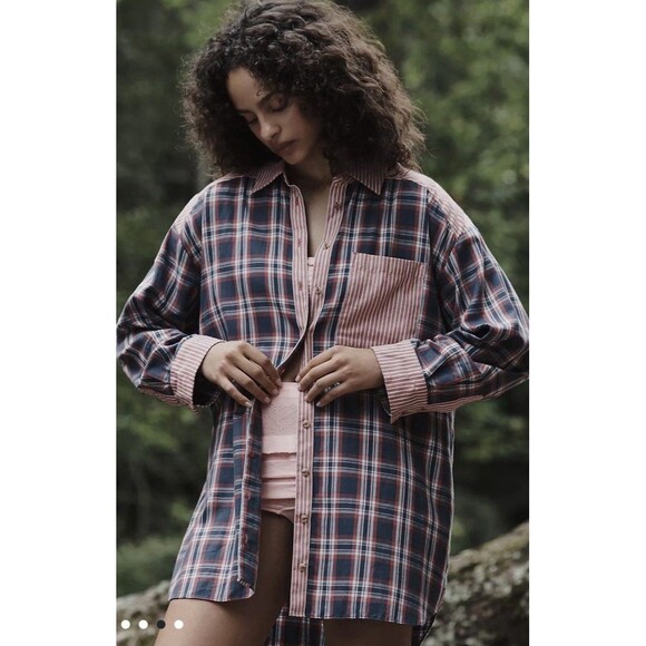 By Anthropologie Flannel Boyfriend Women's Button down Shirt Medium 100% Cotton - Picture 3 of 9